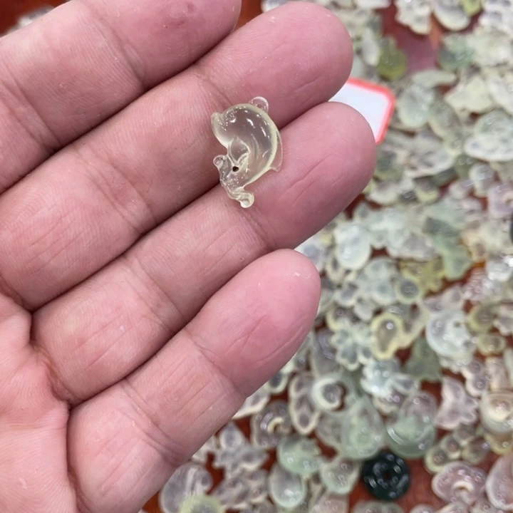 蛇纹石玉合金颈饰