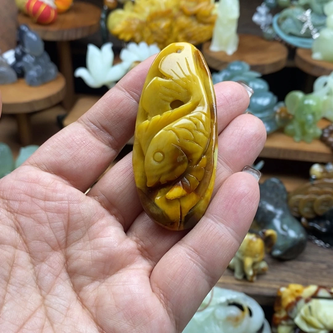 蛇纹石玉未镶嵌吊坠(赠链)