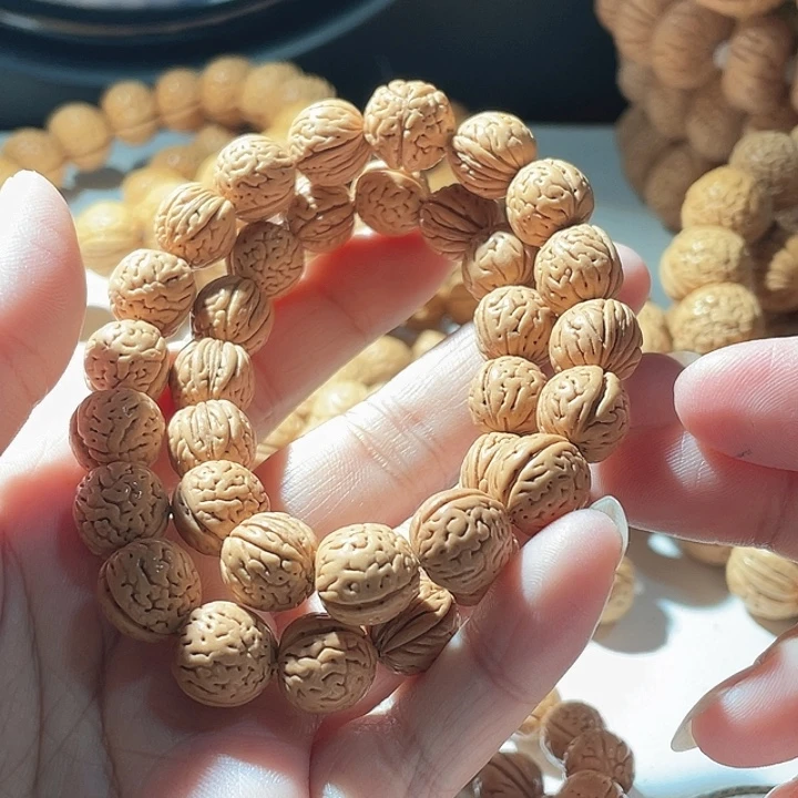 小***孙桃核吊坠桃核手串野生39