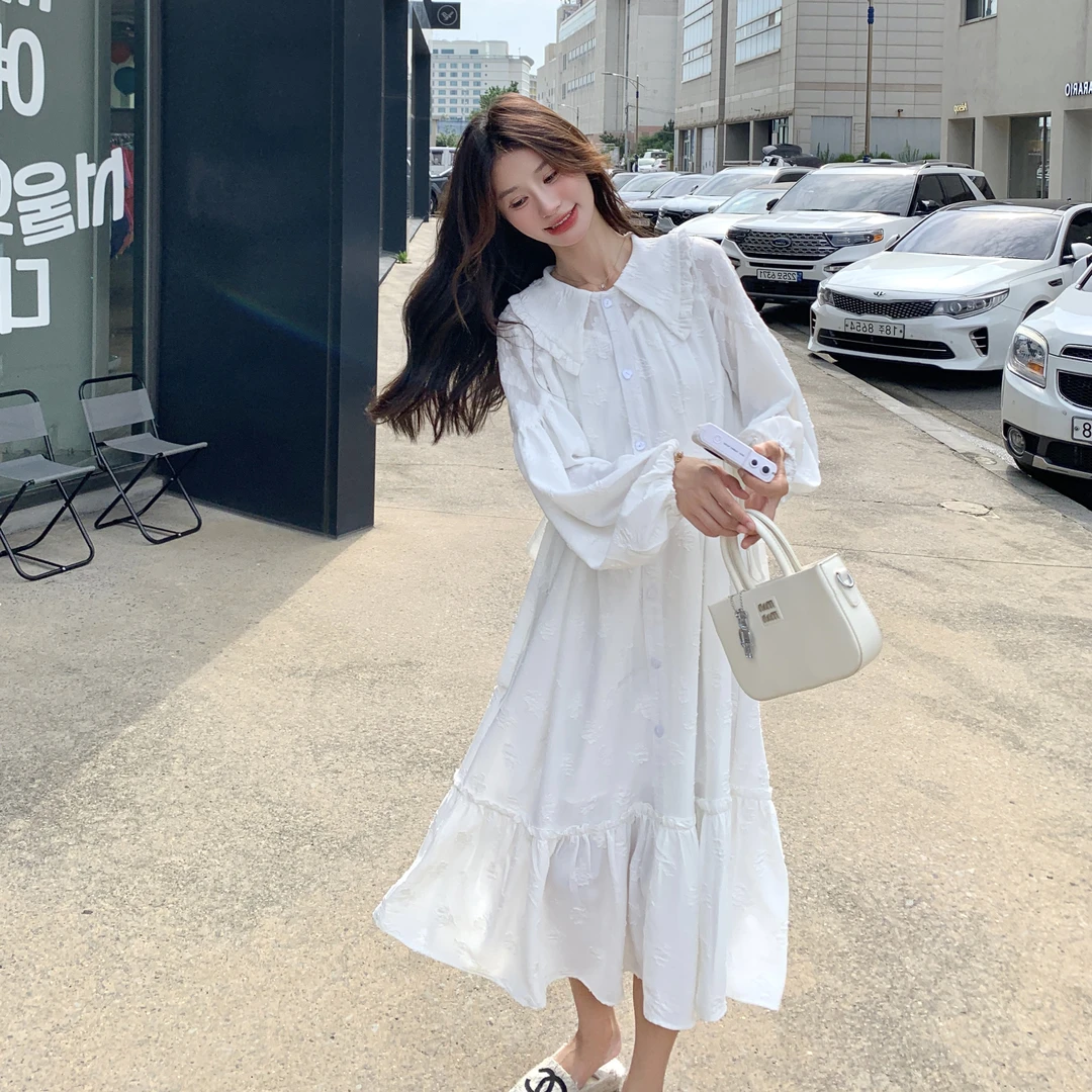 白色娃娃领连衣裙女中长款2025春新款法式绣花设计感小个子A字裙