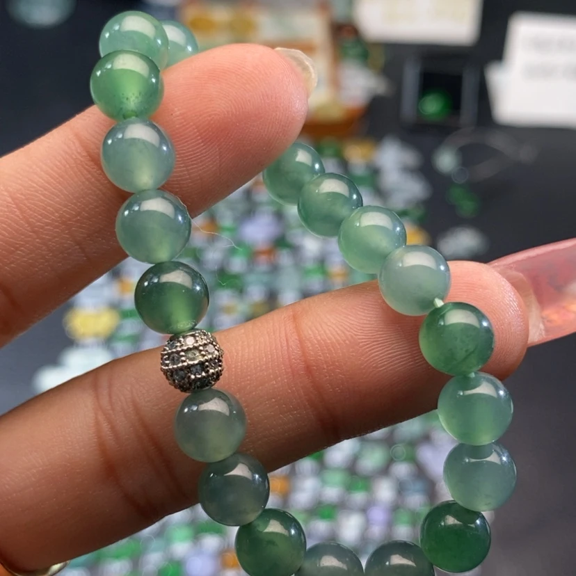 【闪购商品】翡翠挂件未镶嵌珠串