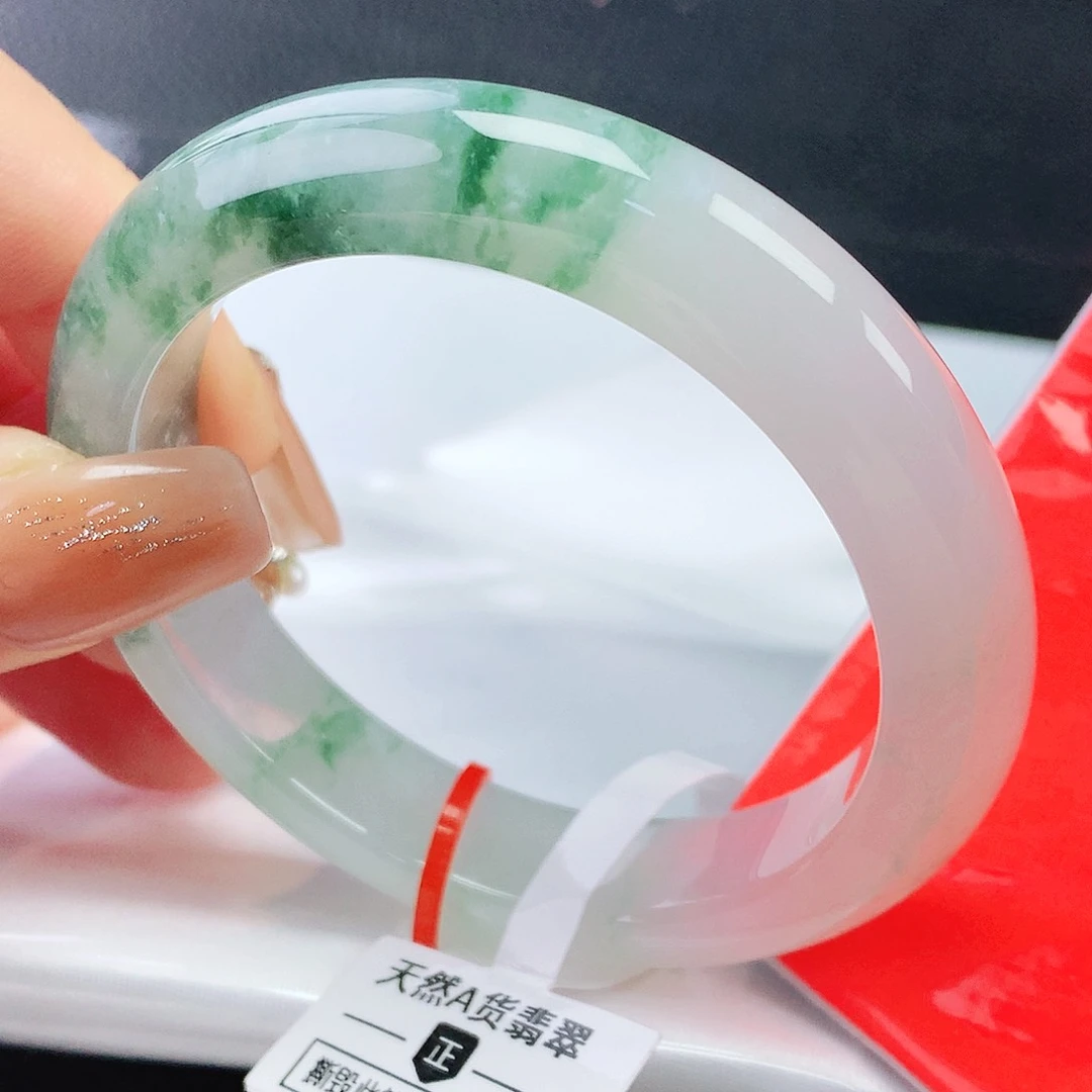 未镶嵌手镯翡翠52圈