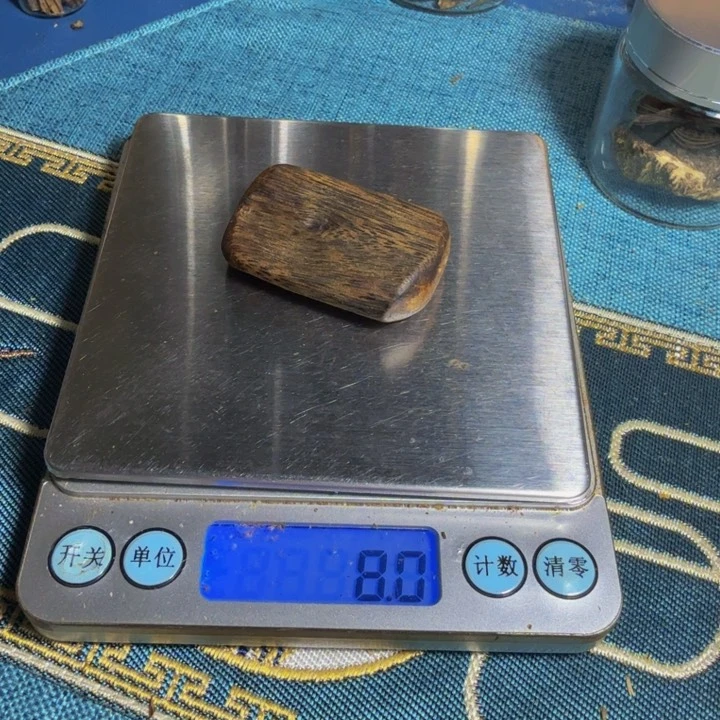 木笑**生木手工艺品绿棋透顶绿牌子8克