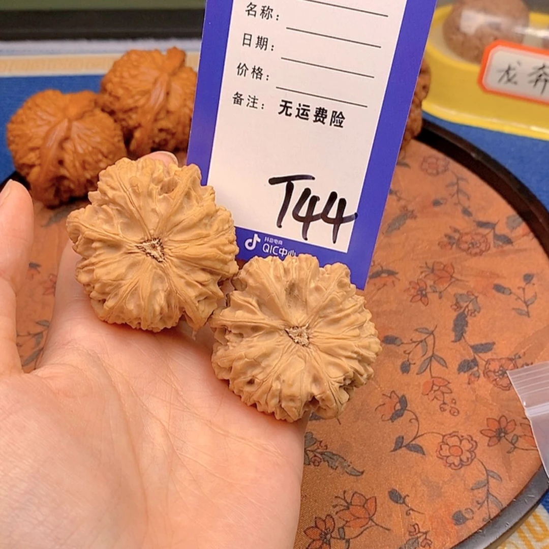 【闪购商品】文玩核桃把件奔*灞文玩核桃44