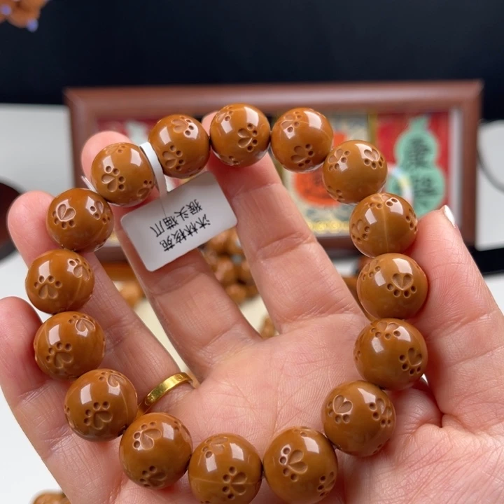 从***来猴头核桃手串猫爪