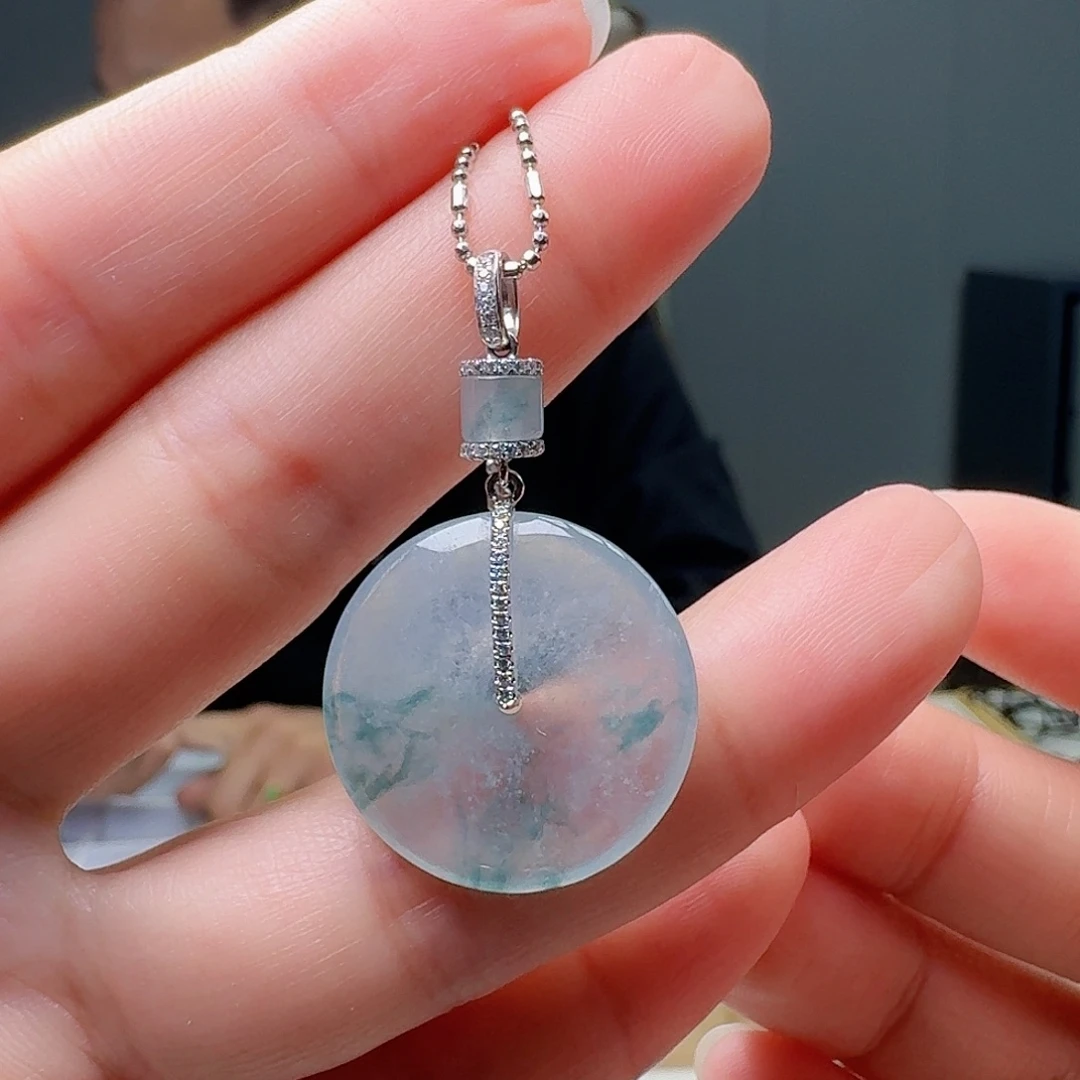 吊坠(赠链)18K金镶嵌翡翠天然