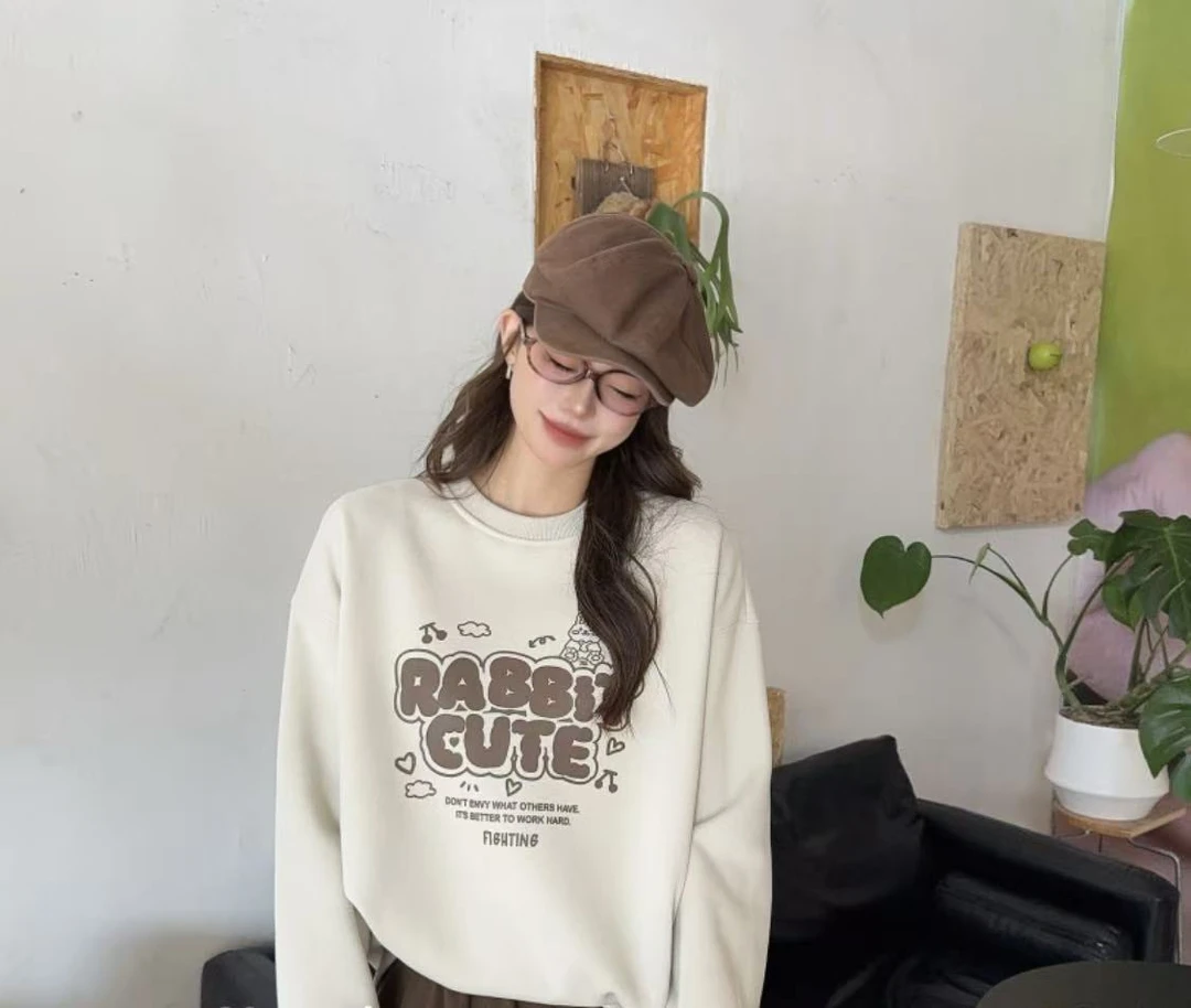 秋冬新品编码(炸201~250)休闲气质韩版卫衣蓄谋已久的反季OOTD