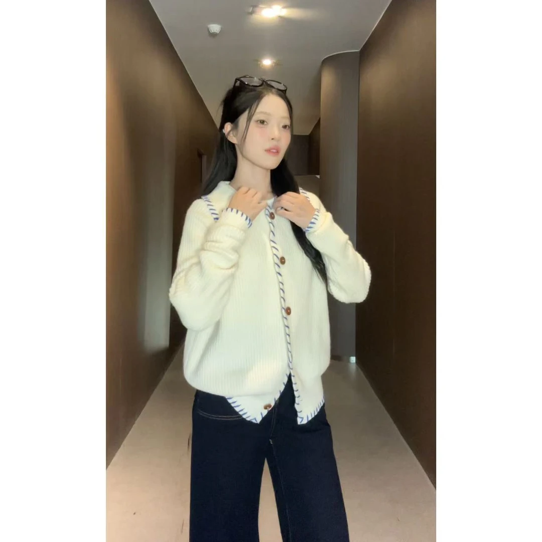 万万【清清】简约拼接感显瘦减龄毛衣花花XX-益235M493