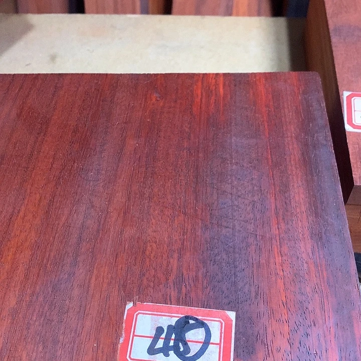 非洲紫檀（红花梨）