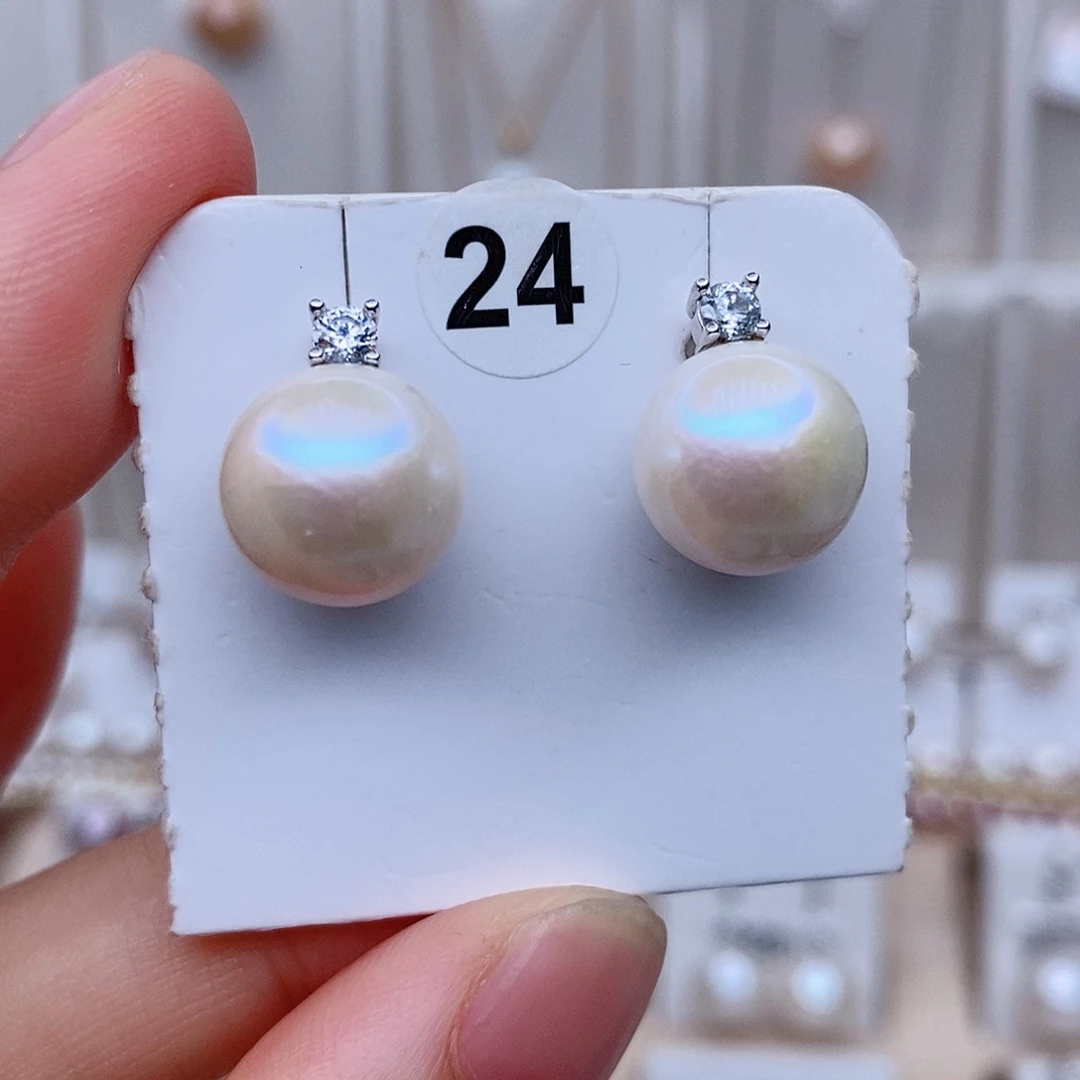 颈饰银S925镶嵌淡水珍珠