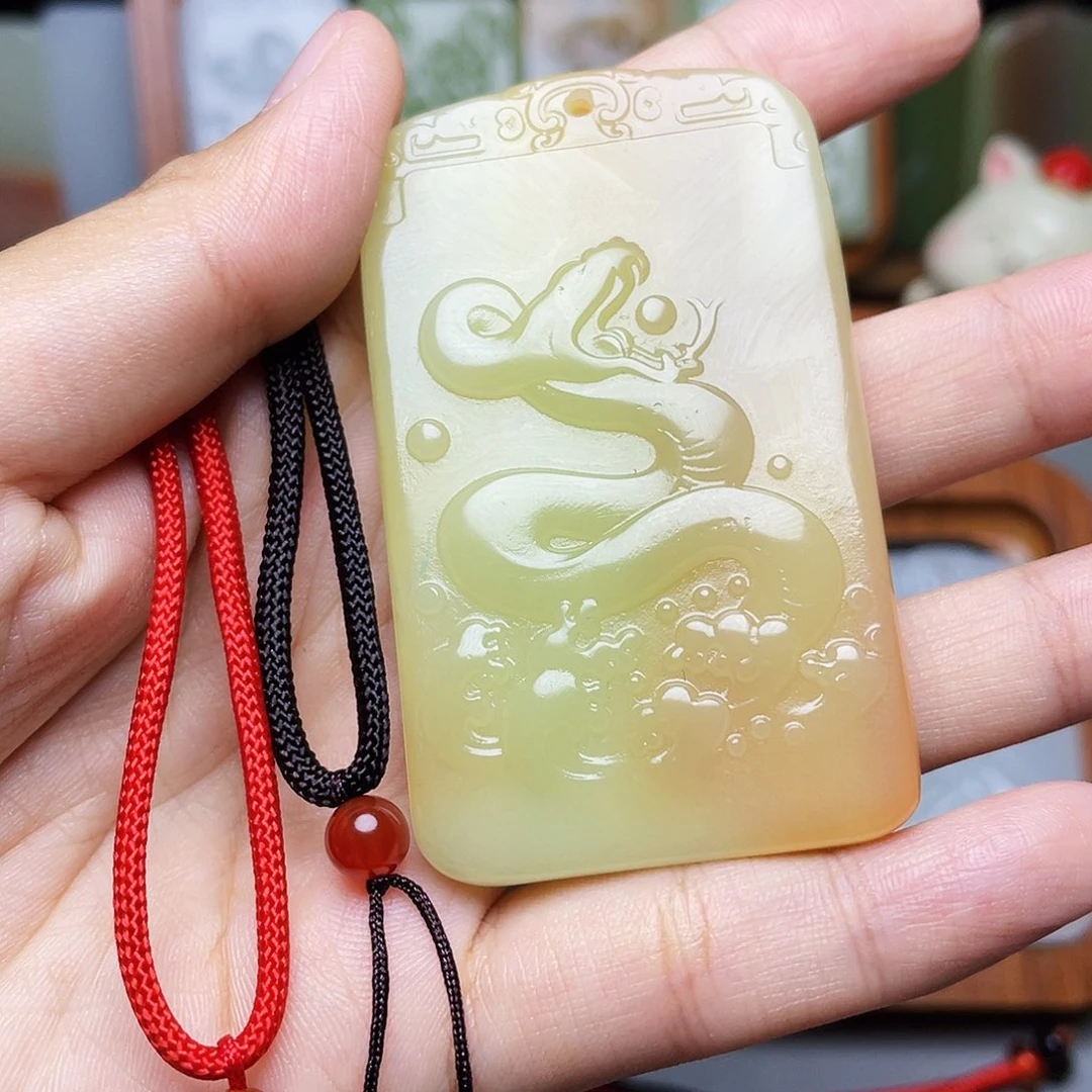 主***神新疆昆仑山脉料生肖蛇