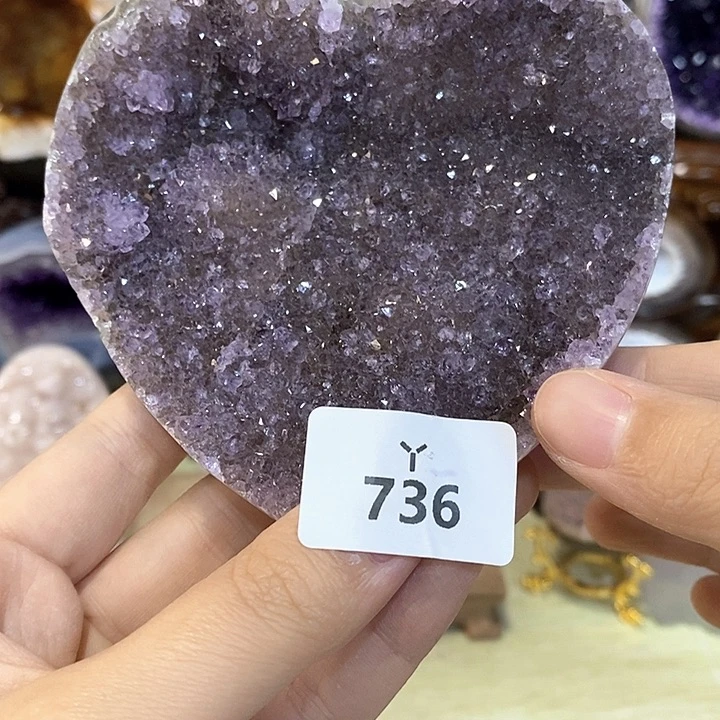 未镶嵌水晶大型摆件（非配饰）