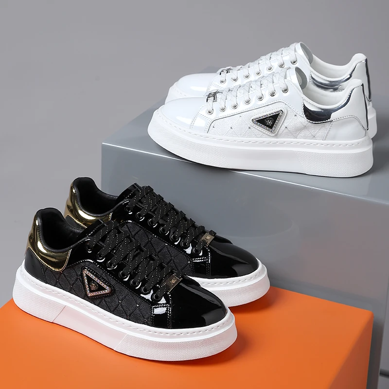 轻奢小众休闲情侣鞋900