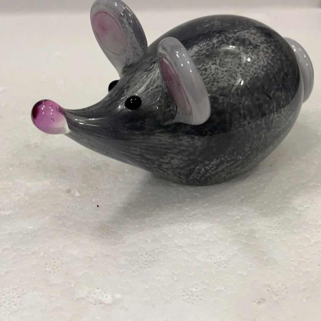 锦****琉璃小灰鼠一个