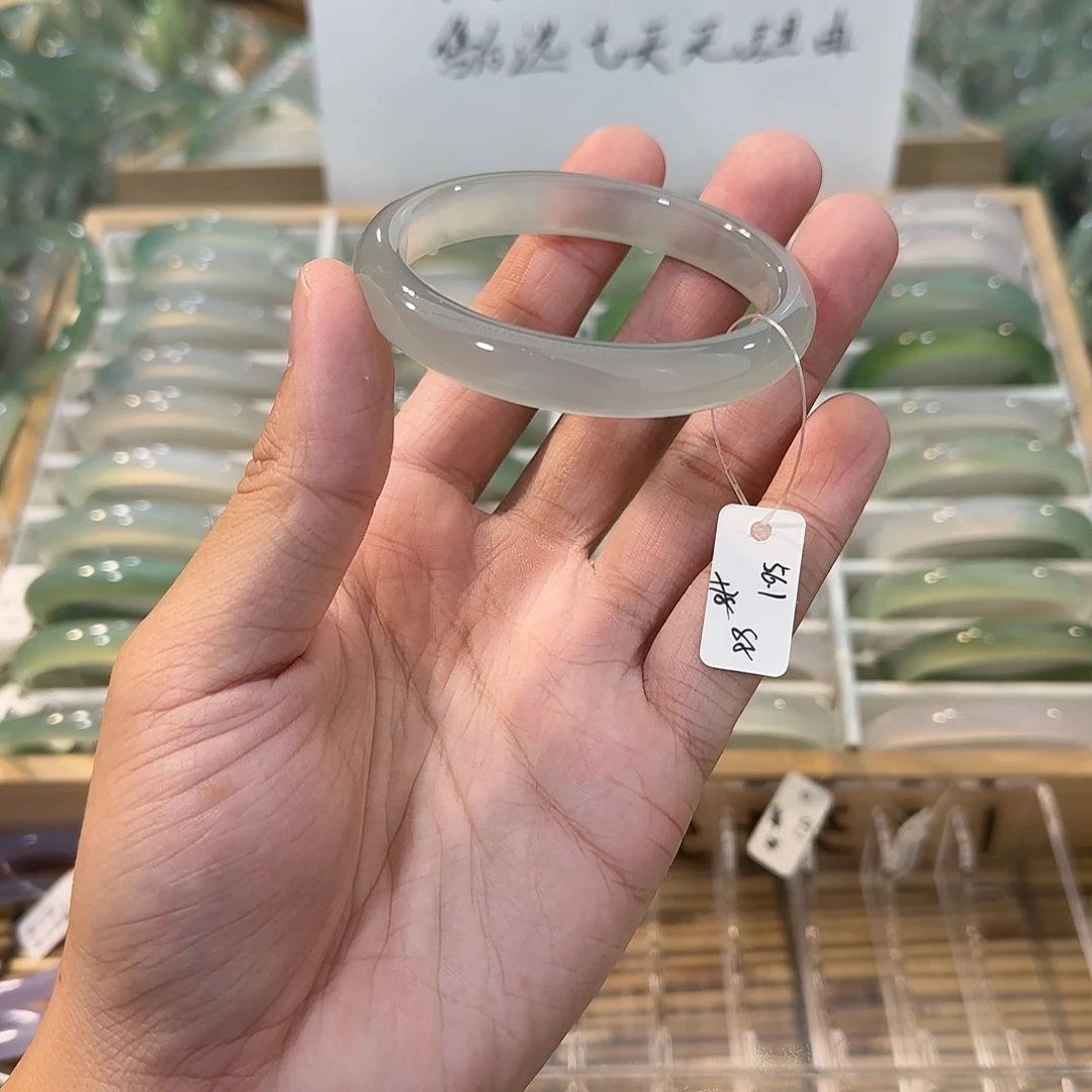 玛瑙/玉髓未镶嵌手镯圈口56.1