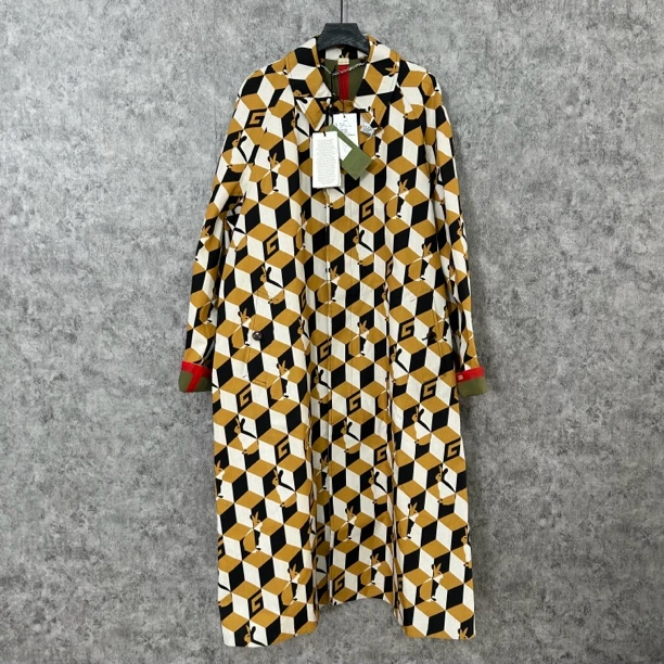 未使用 GUCCI/古驰 满印大衣风衣外套