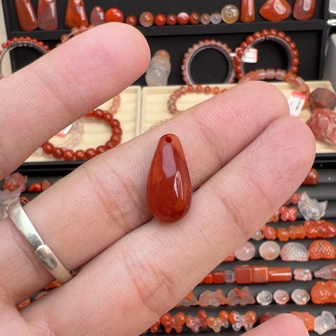 南红玛瑙未镶嵌颈饰卡子