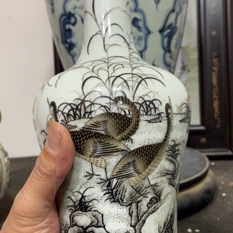 杯山*间我们的士人在此祝