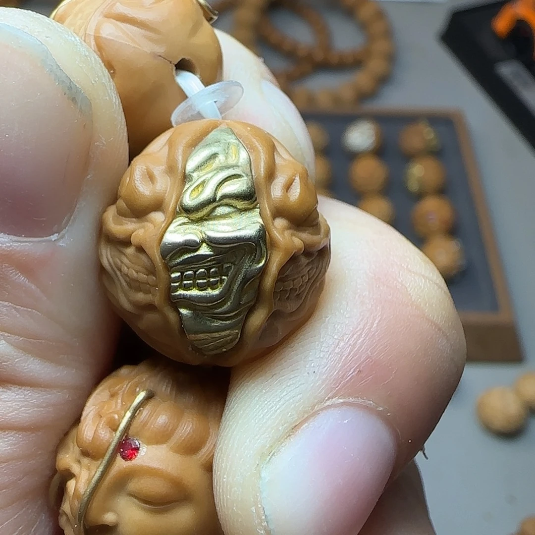 s***y猴头核桃吊坠铜裂变加眼睛