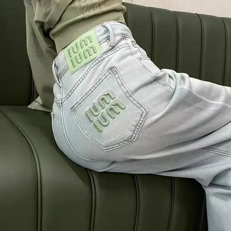 牛仔裤春季女款宽松高腰直筒裤显瘦阔腿裤-R8808