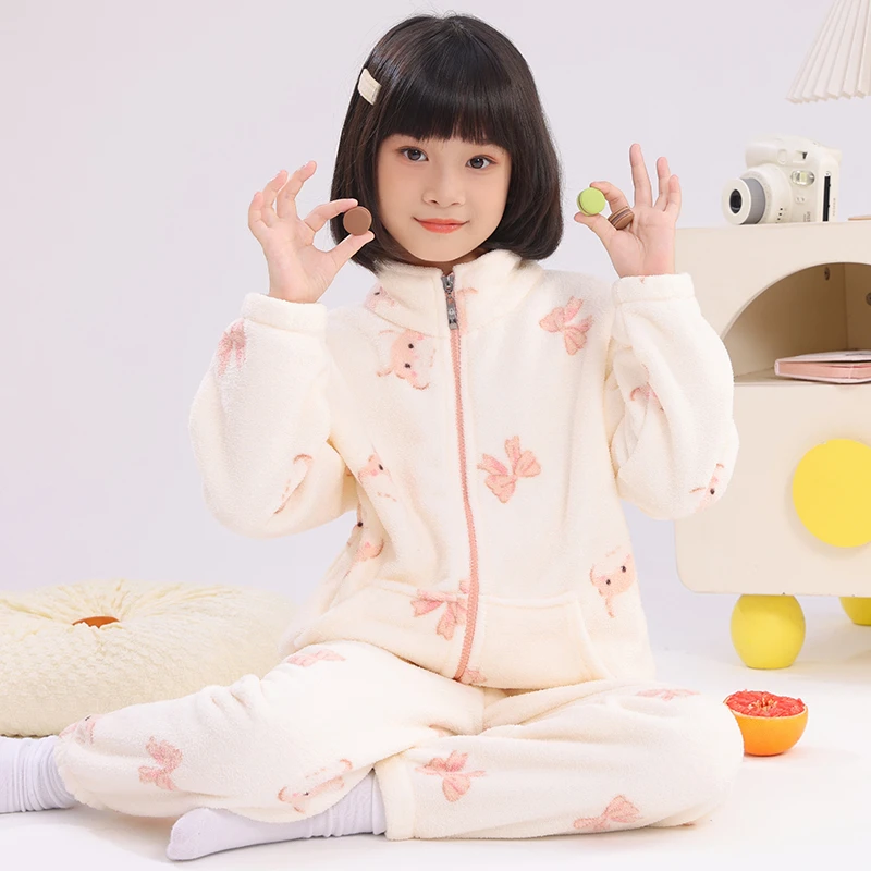 儿童睡衣秋冬款法兰绒加厚女孩男童珊瑚绒女童宝宝新款家居服套装