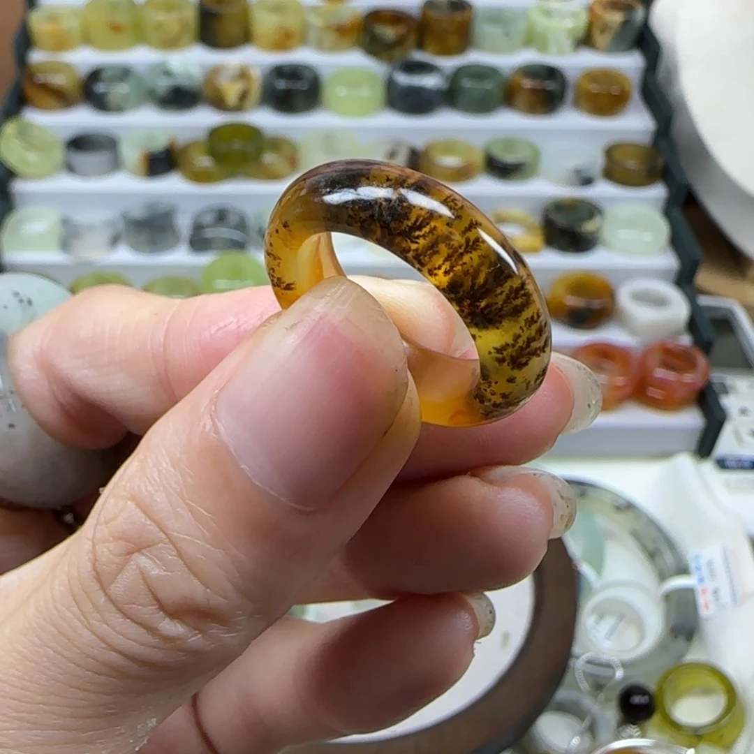 蛇纹石玉未镶嵌戒指14码