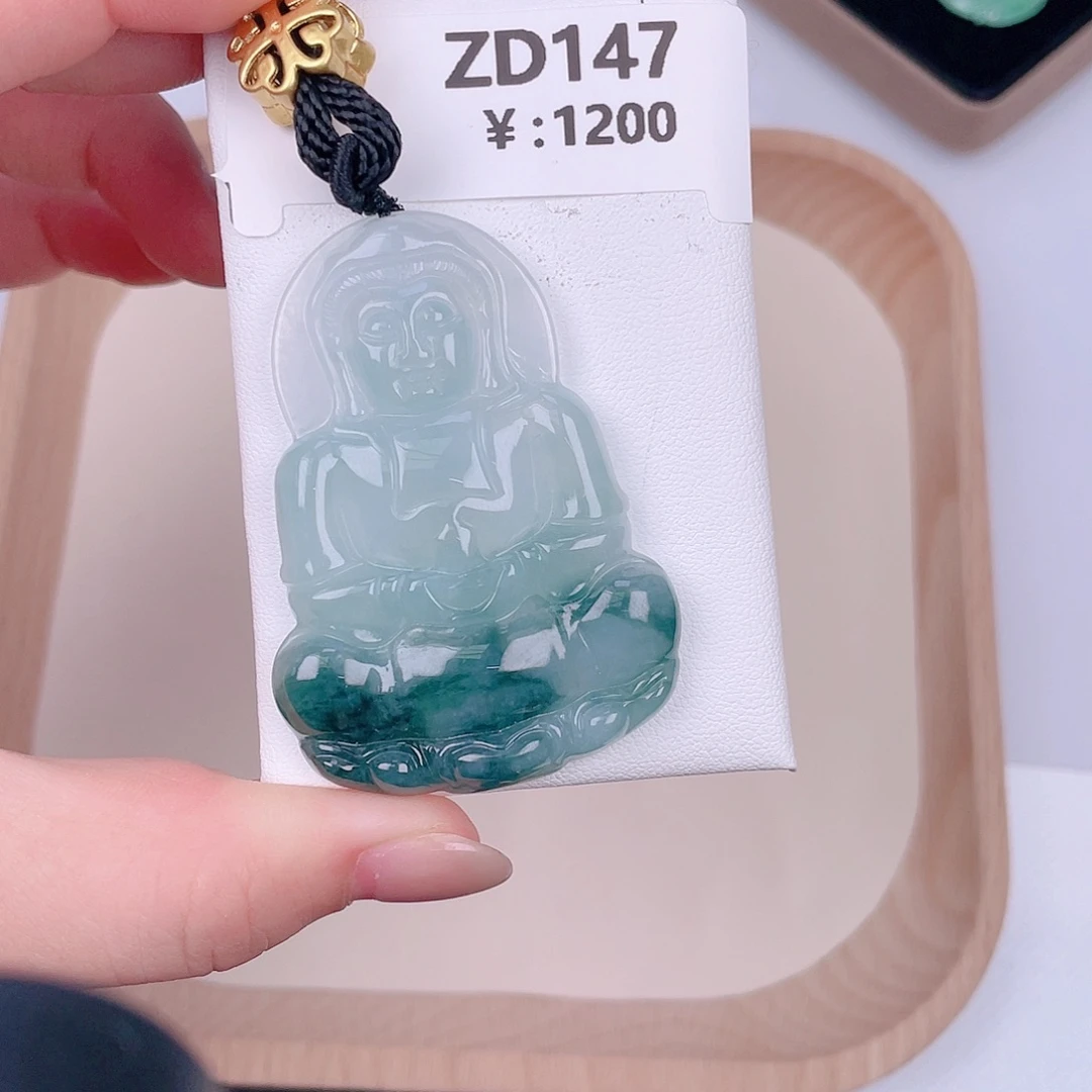 翡翠未镶嵌颈饰zd147