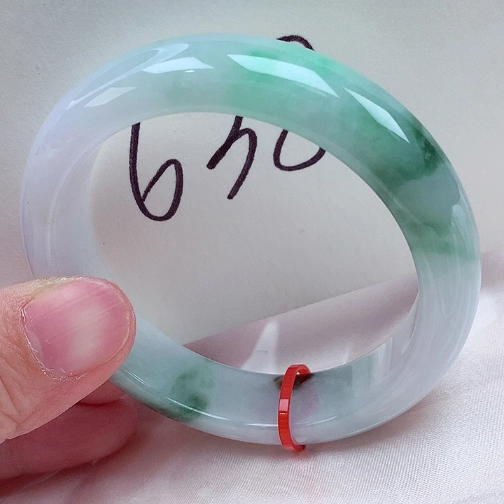 翡翠未镶嵌手镯翡翠