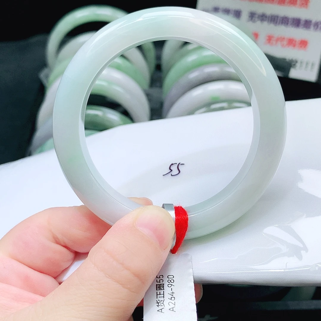 翡翠未镶嵌手镯264