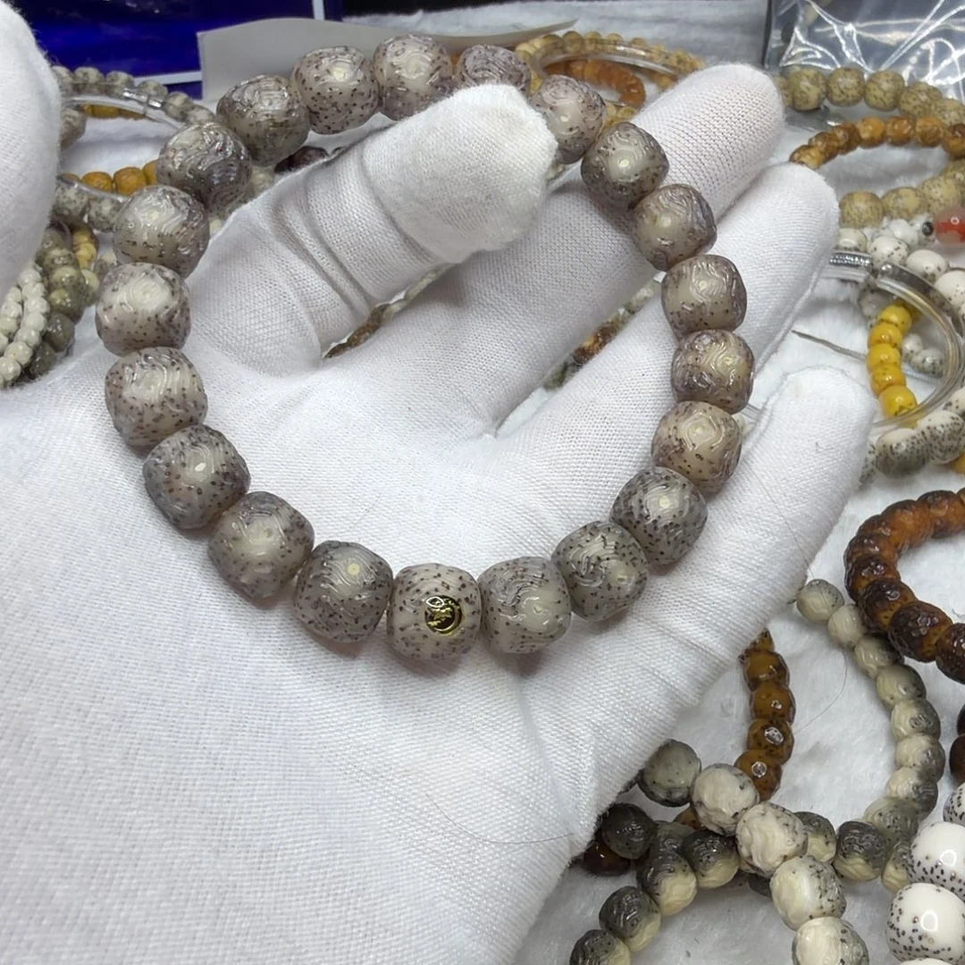 东***@星月菩提吊坠11×10龙须