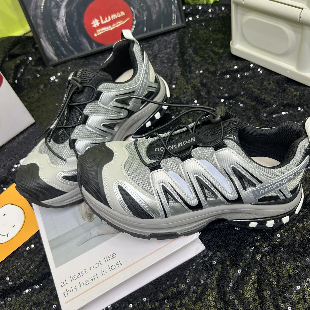 【4cm男女同款时尚运动休闲鞋】时尚经典款百搭潮流爆款休闲运动鞋