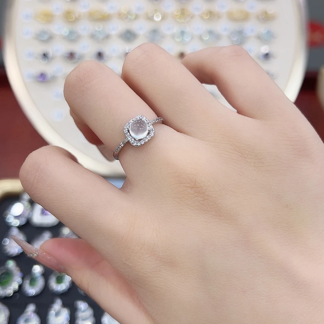 梨****戒指银S925镶嵌烟晶