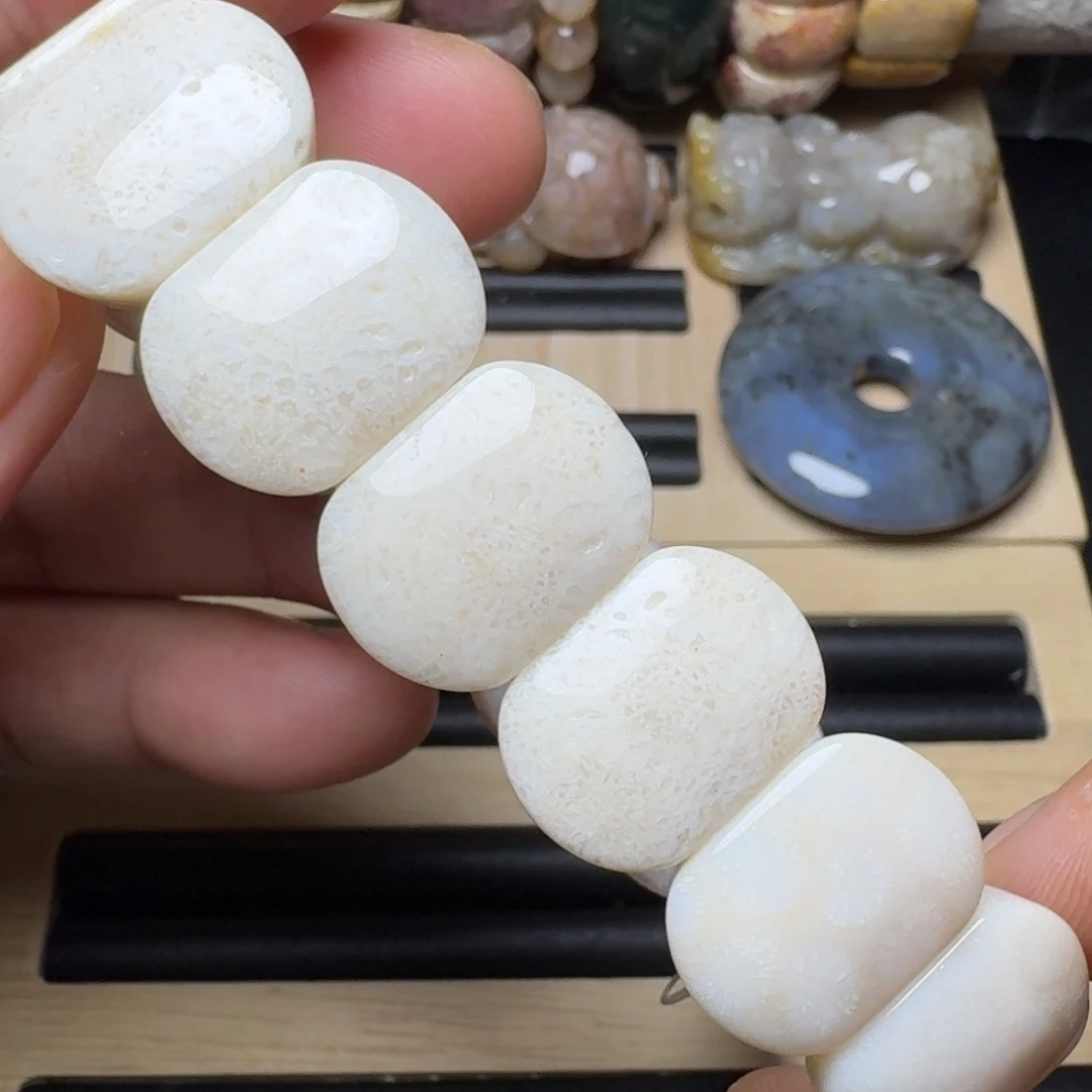 硅化玉未镶嵌纯天然色有机玉石保真色