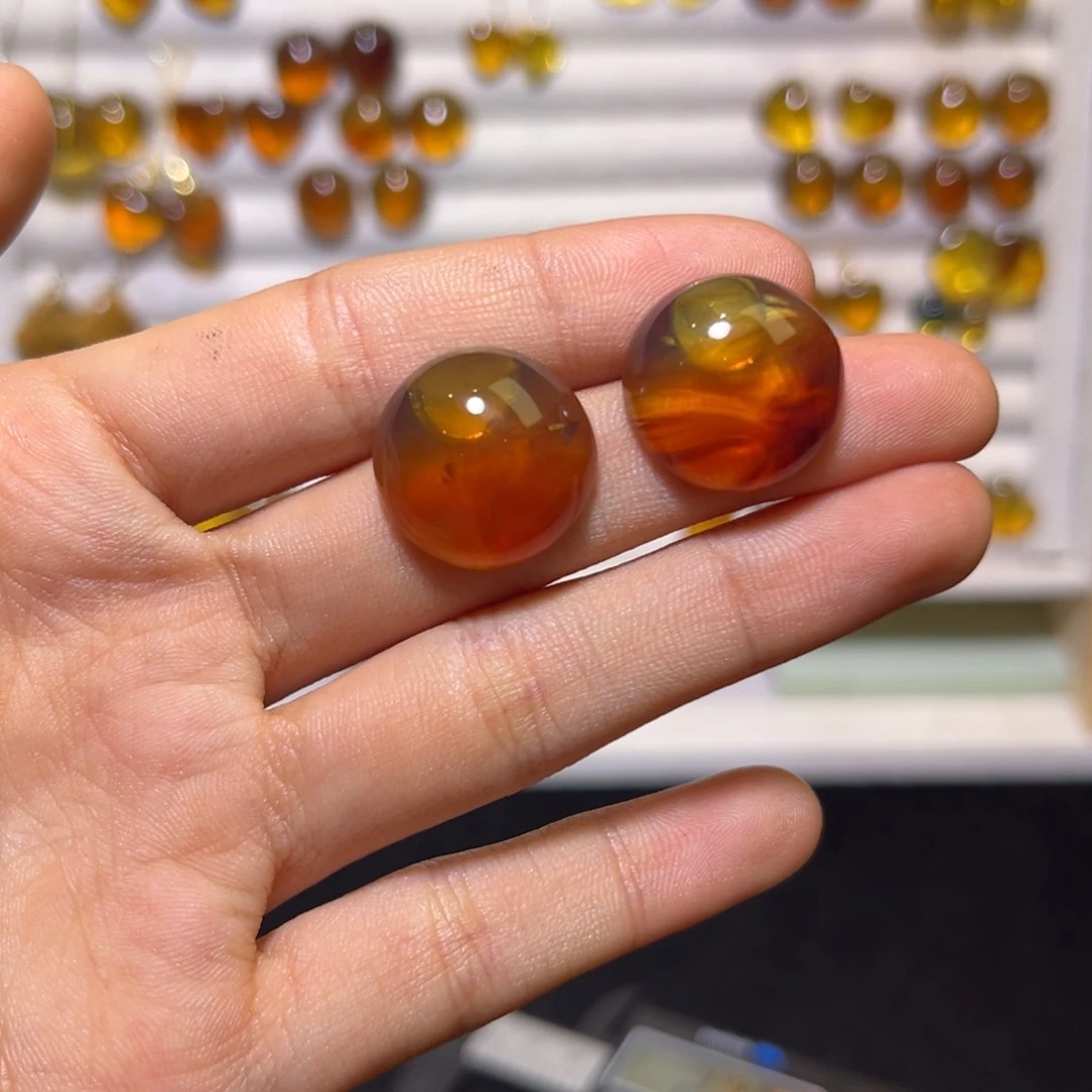 琥珀手镯银S925镶嵌耳钉8号