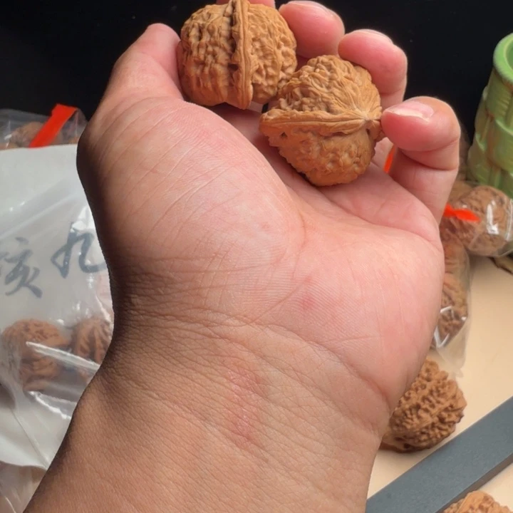 桃核吊坠夏**雪三角白 全品无修