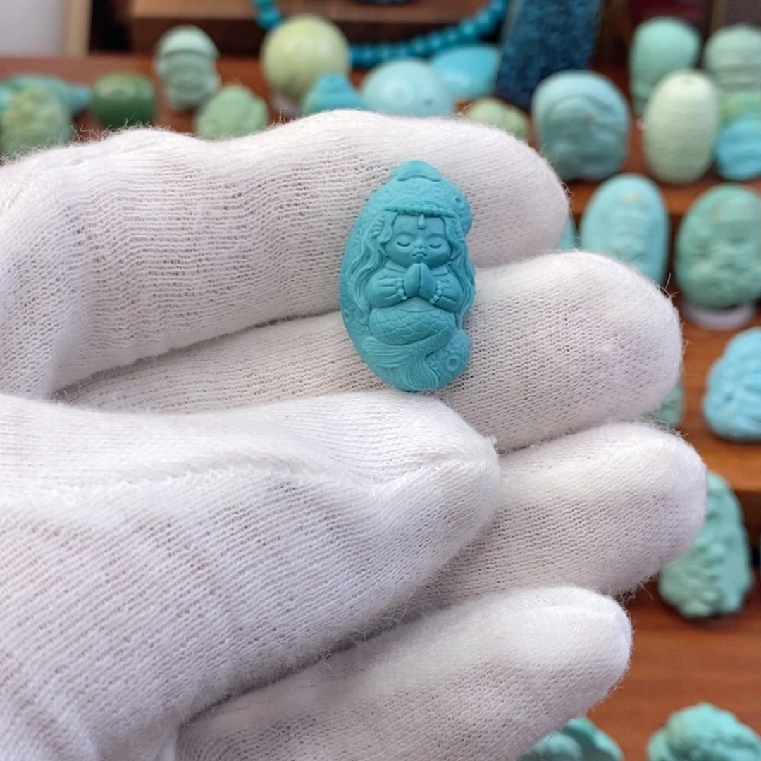 绿松石未镶嵌珠宝奇石