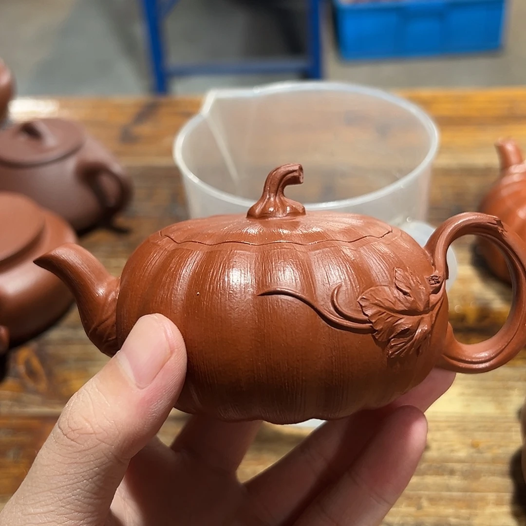 茶壶紫砂紫砂的味道很好