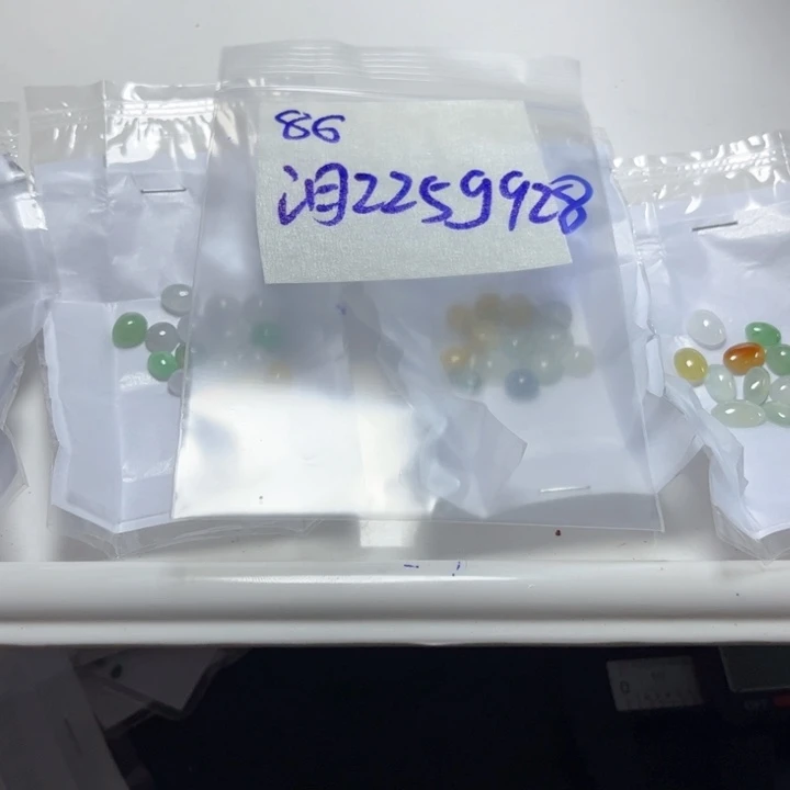 泪***喊定制翡翠未镶嵌不退