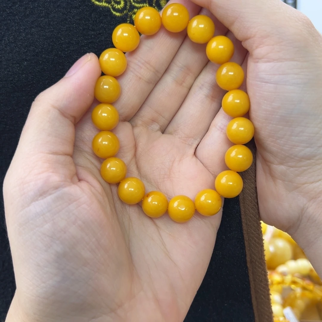 未镶嵌琥珀珠宝奇石