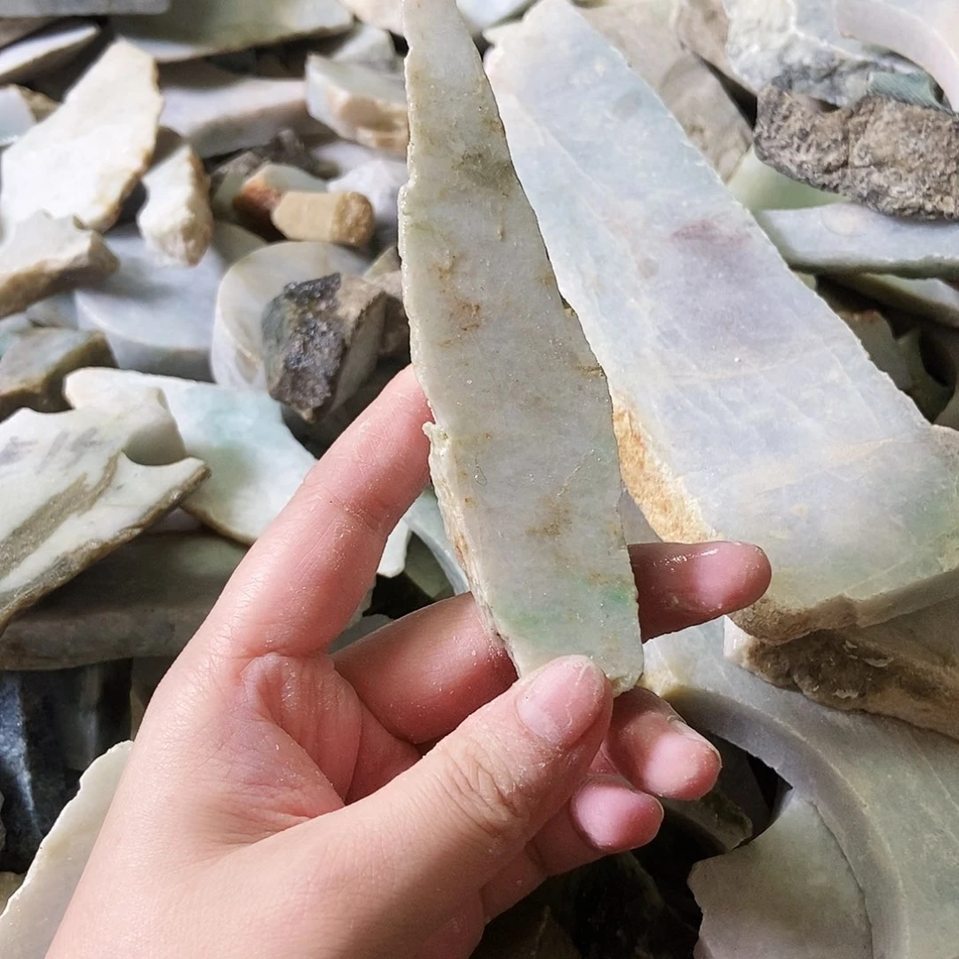 翡翠未镶嵌颈饰天然翡翠