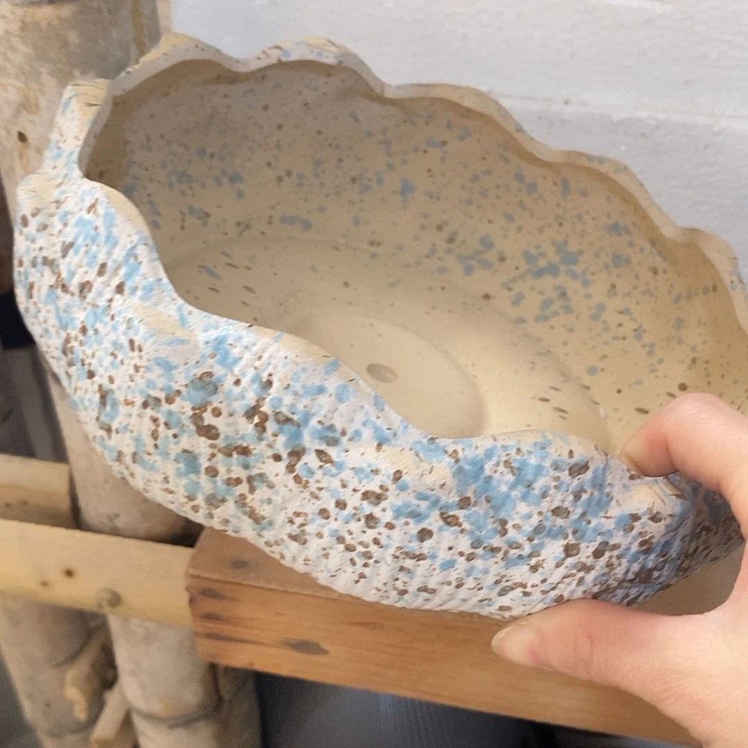 杯子陶盆有孔 瑕疵介意勿拍