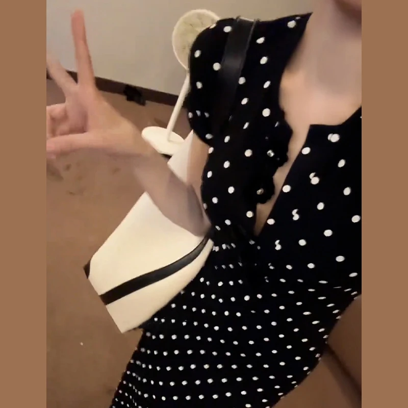 2097复古黑色波点连衣裙子女春季2025年新款显瘦收腰气质包臀长裙