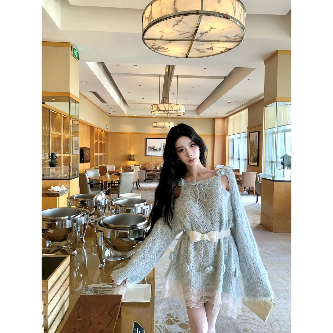 Barb chill 立体花蕾丝拼接毛衣连衣裙女秋