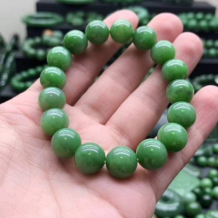 手链未镶嵌和田玉（碧玉）