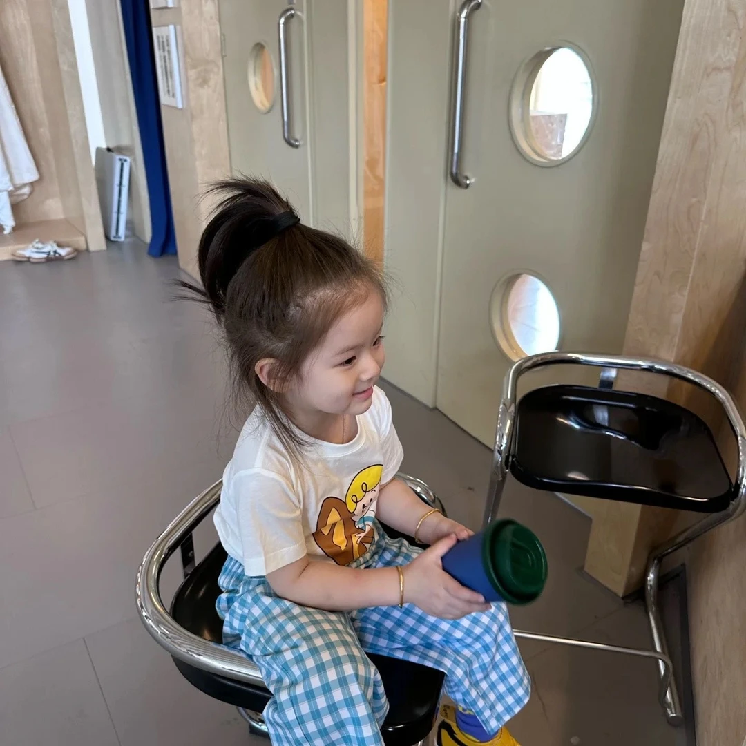 男女童宝宝卡通纯棉短袖T恤套装夏季新款洋气休闲童装格子两件套