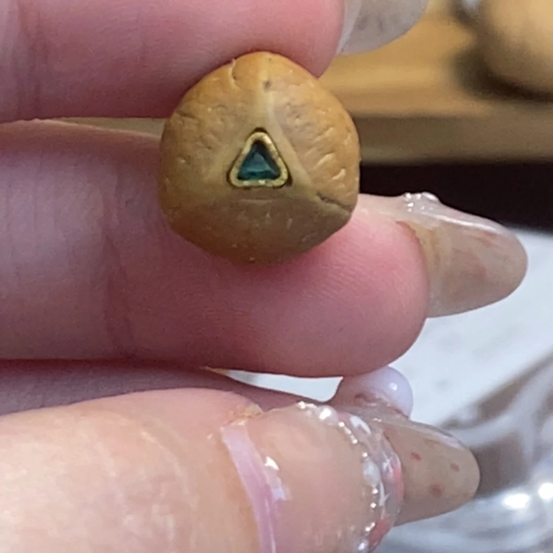 凤眼菩提吊坠镶嵌实心龙眼