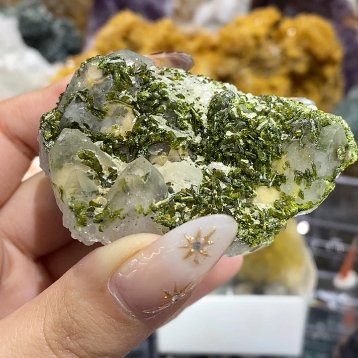 石材霍比特之家四川绿帘草地