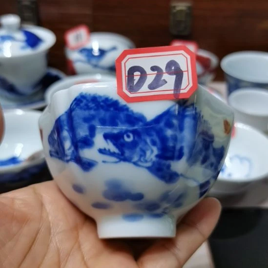 还***错杯张学鸿老师青花釉里红微瑕