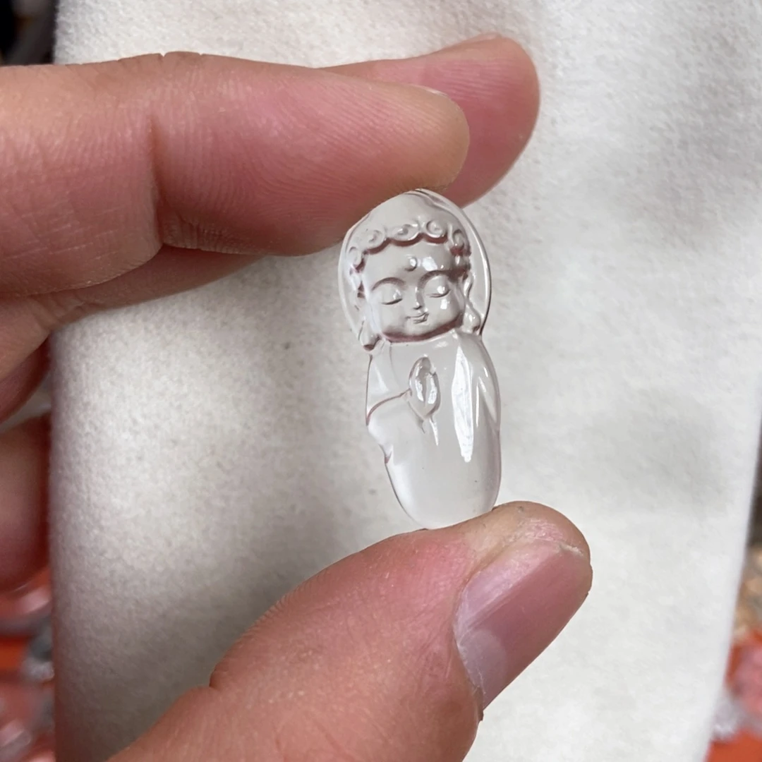 石英质玉未镶嵌颈饰