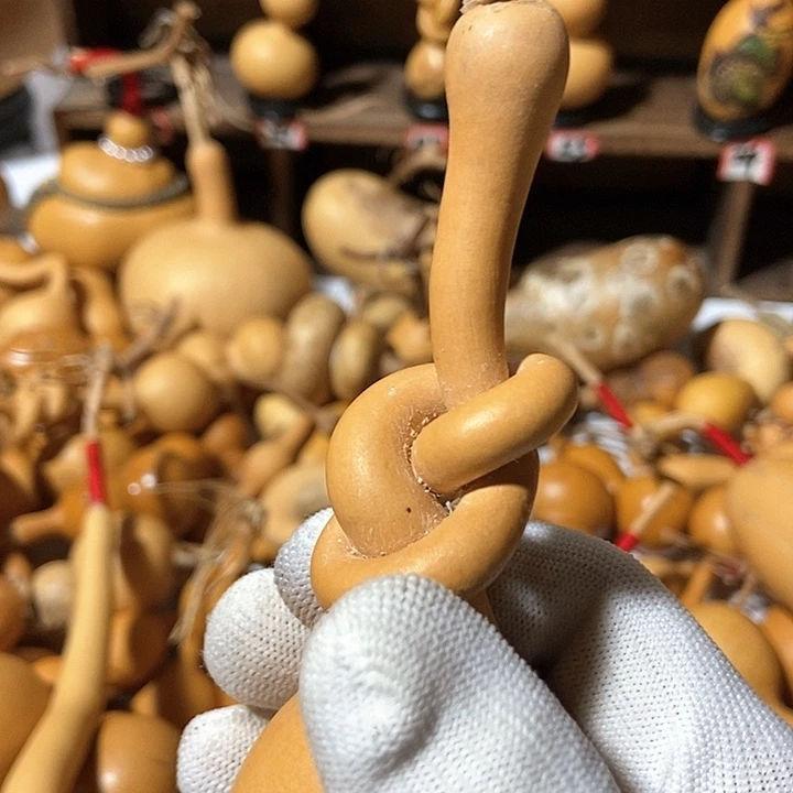 我****鱼直播间里的拍品链接